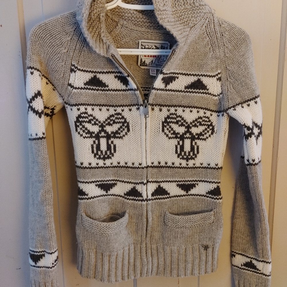 2/$50 TNA Sea to Sky sweater - Picture 3 of 7